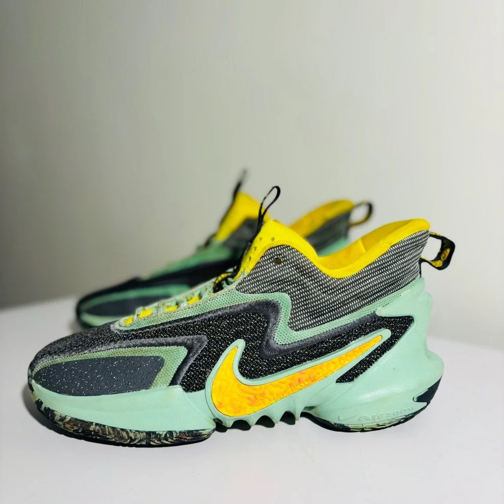 Nike Cosmic Unity‎ 2 Enamel Green Multi Basketball Shoe DH1537-300 Men's Sz 7.5